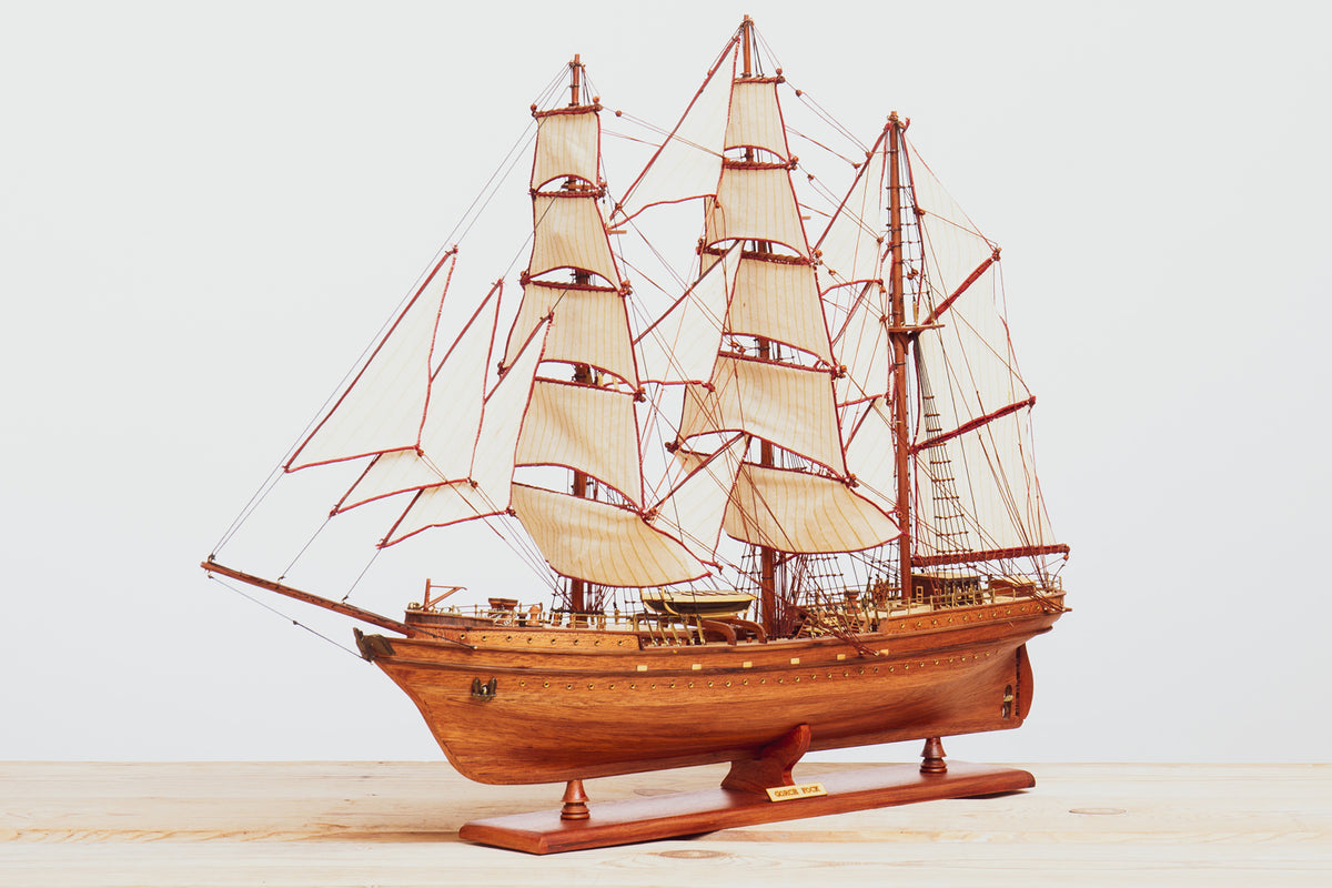 Modell Gorch Fock II natur