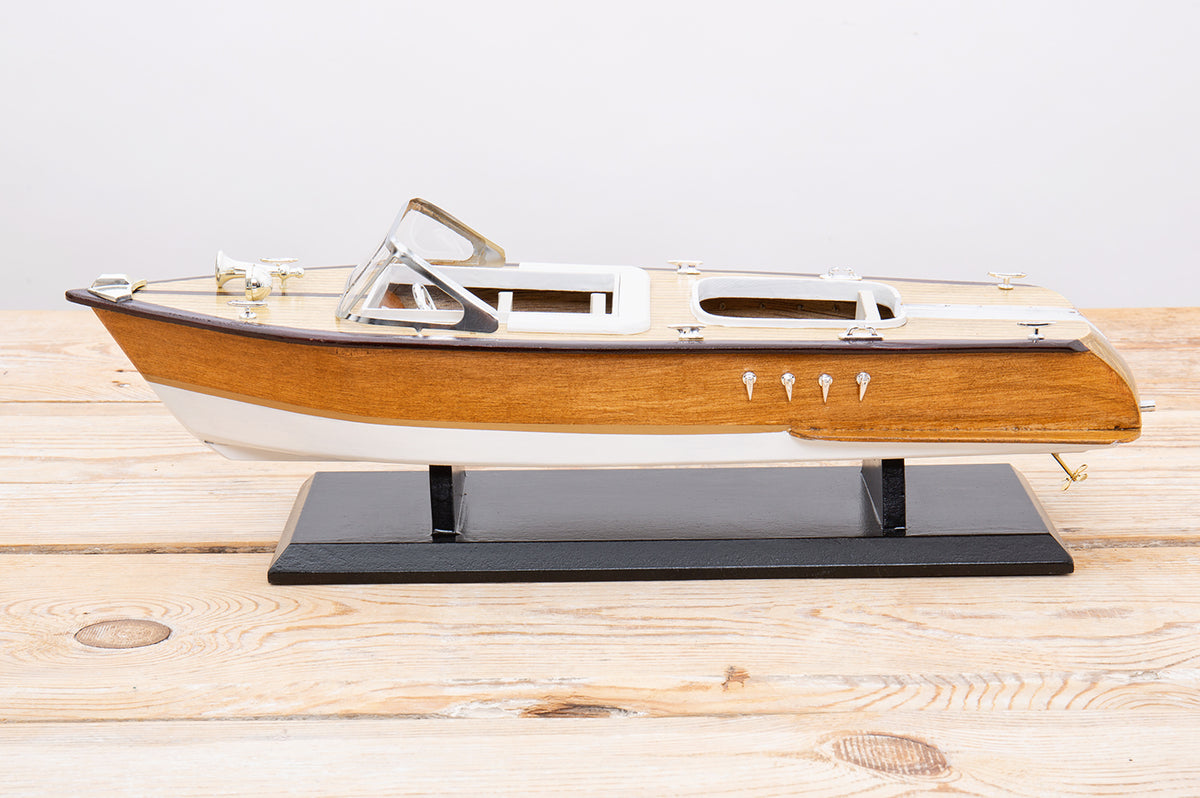 Italienisches Sportboot, 50cm