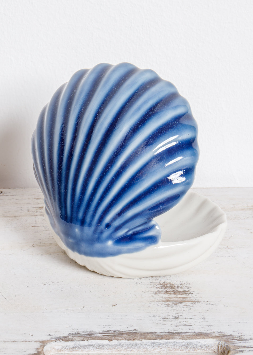 Keramik Seifenschale Muschel blau weiß
