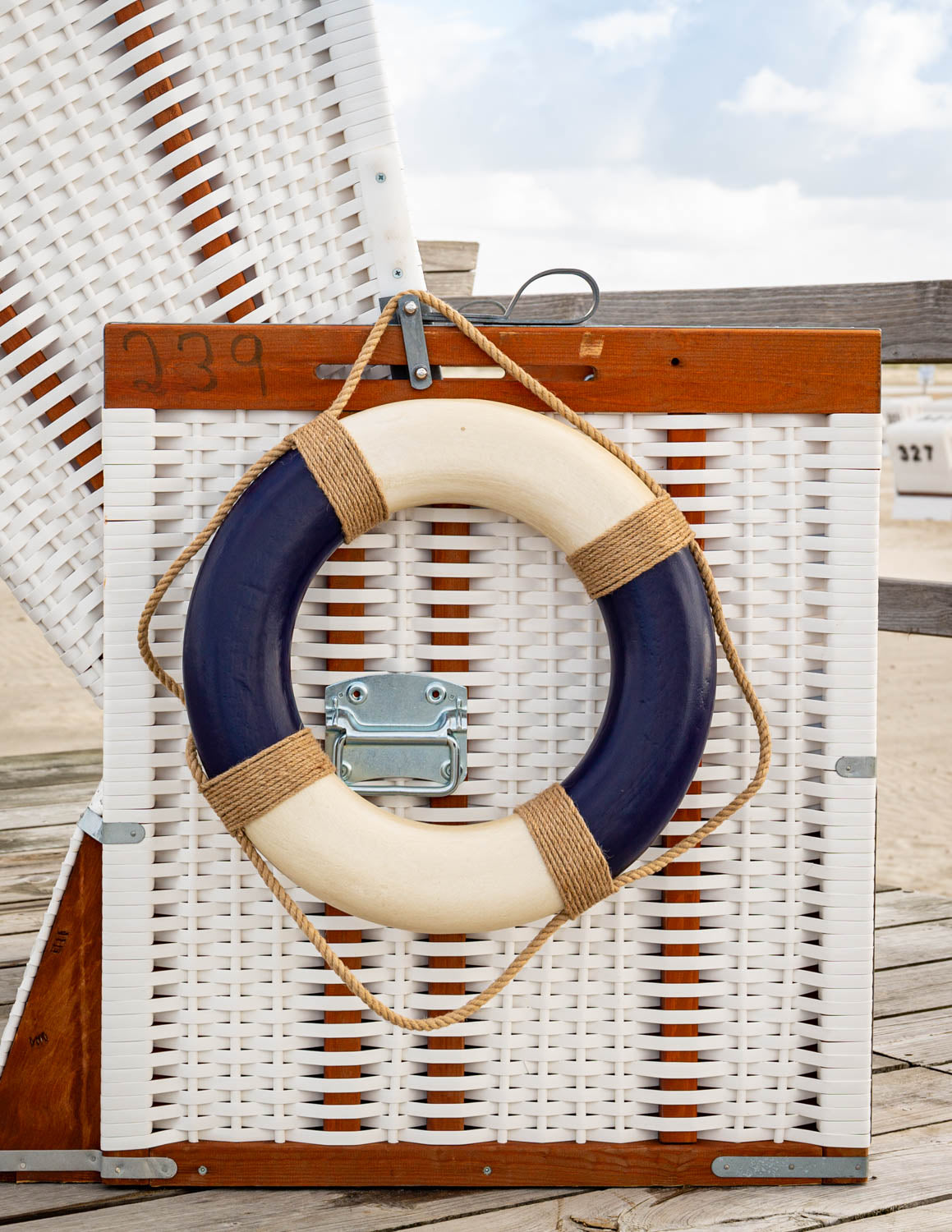 Vintage Rettungsring blau creme 50