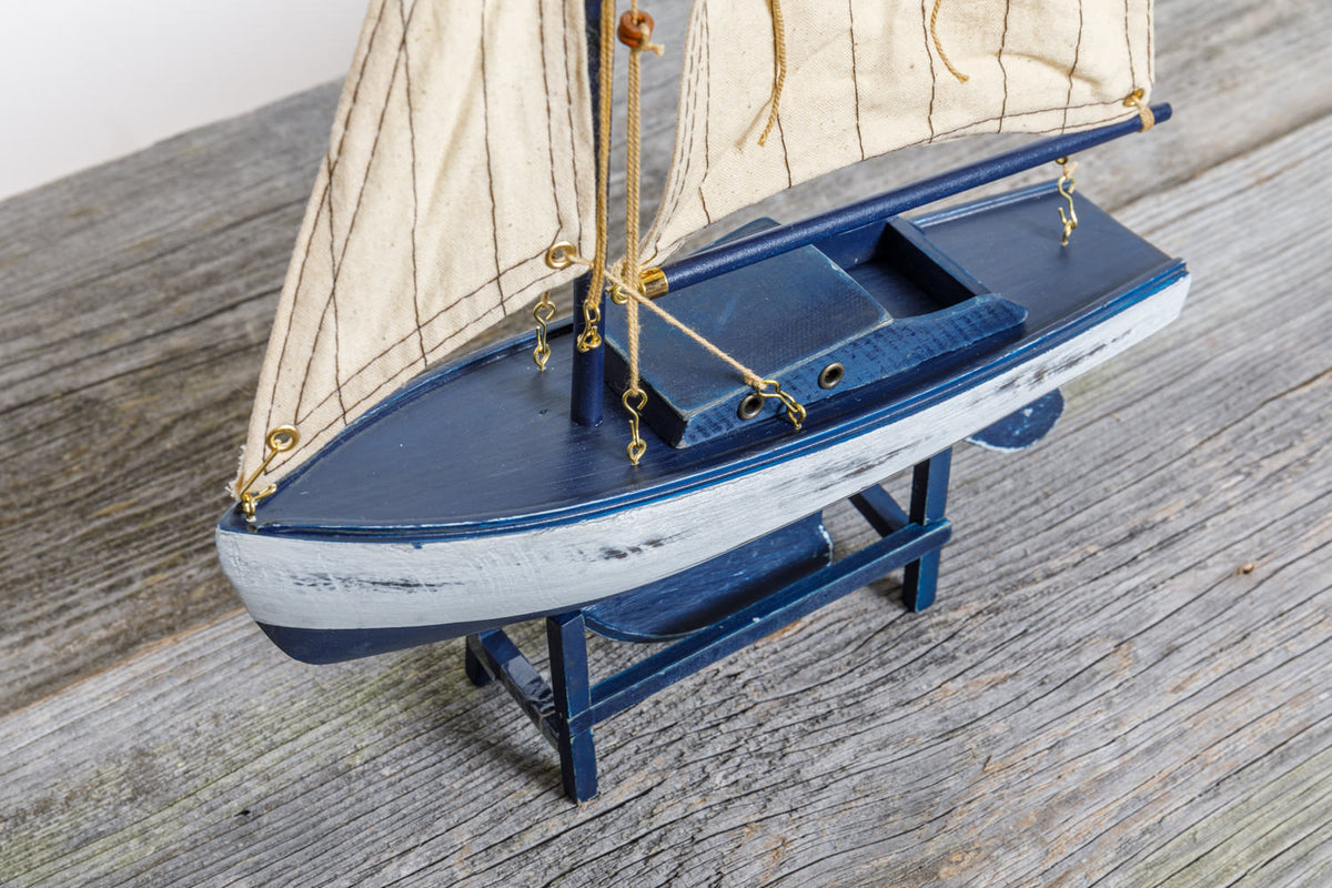 Dekoration antikes Segelschiff Holz marineblau