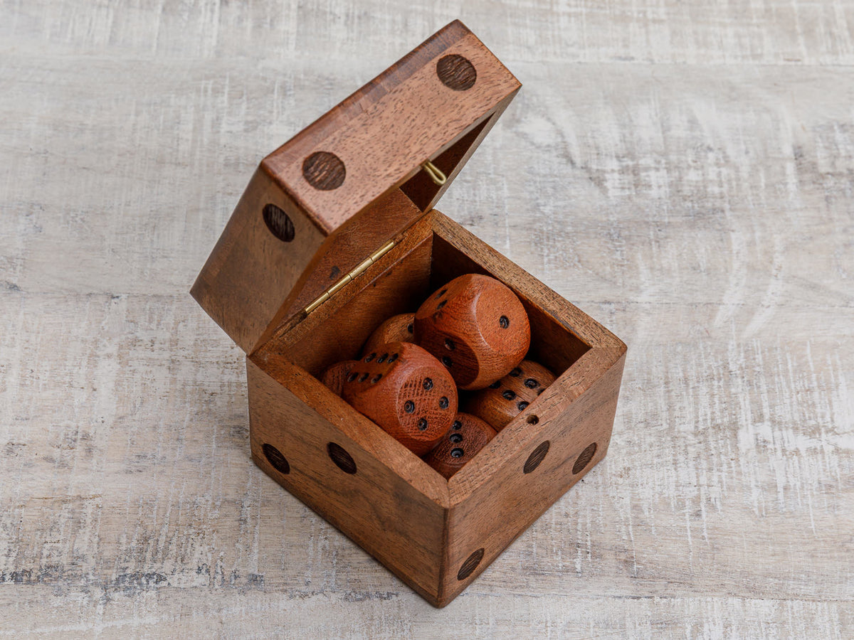 Würfel Box Holz mit 6 Würfeln