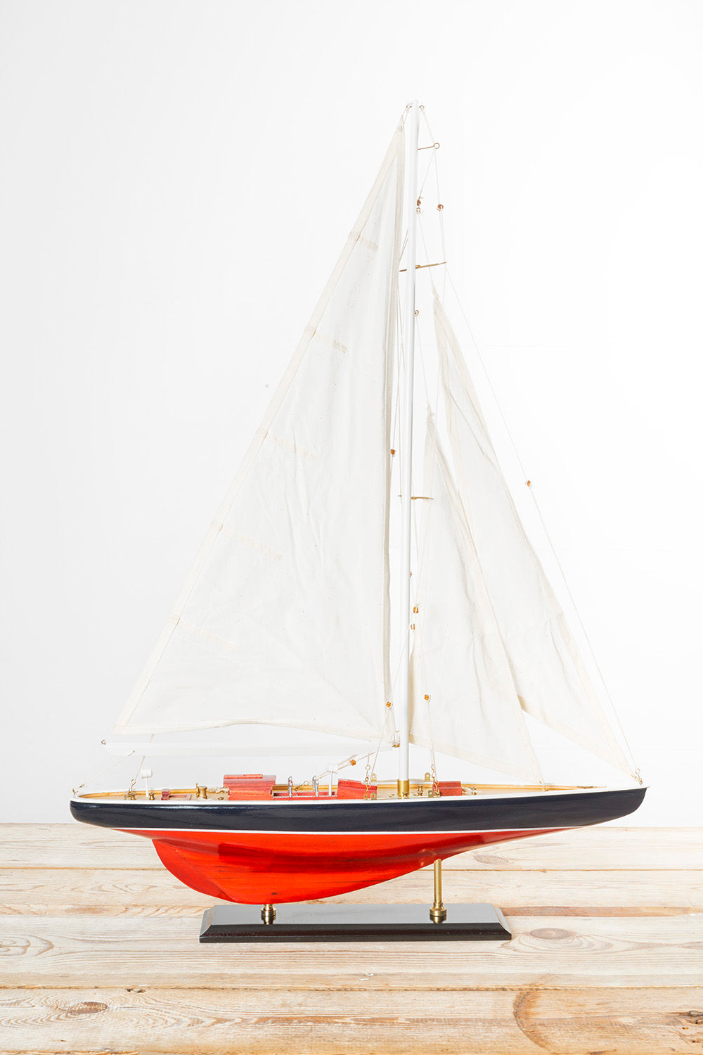 Modell Segelschiff rot, marine