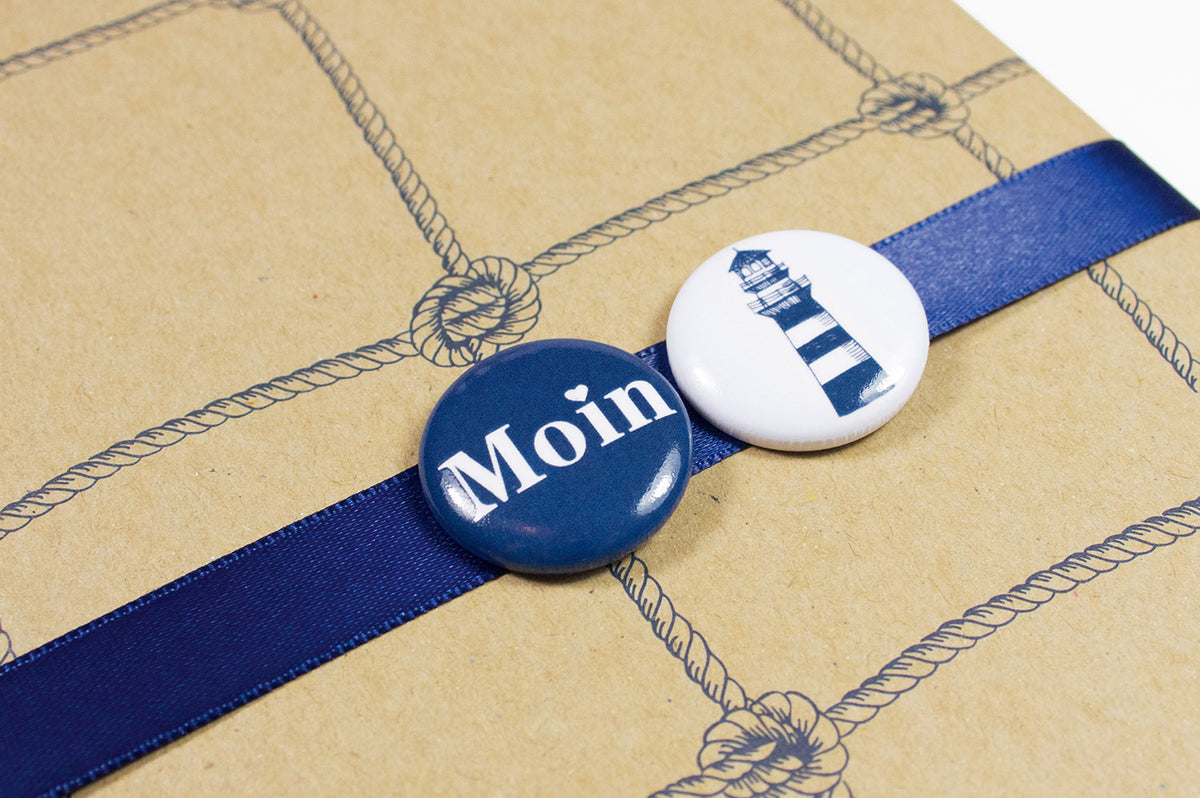 Button Leuchtturm