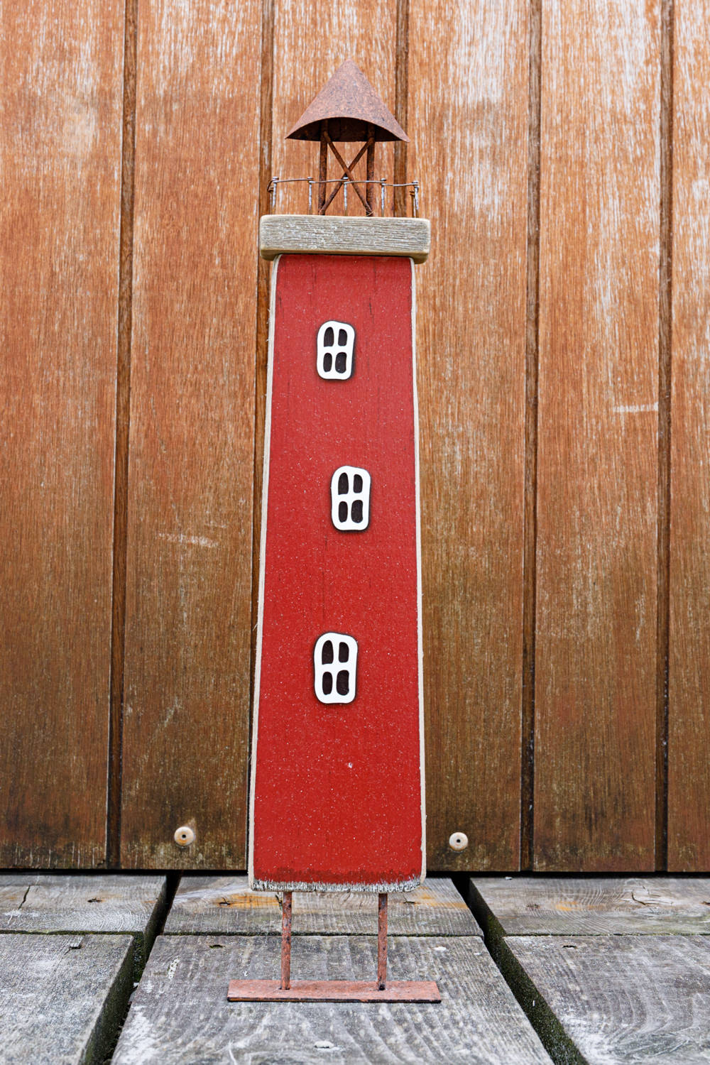 Roter Holz Leuchtturm Dekoration