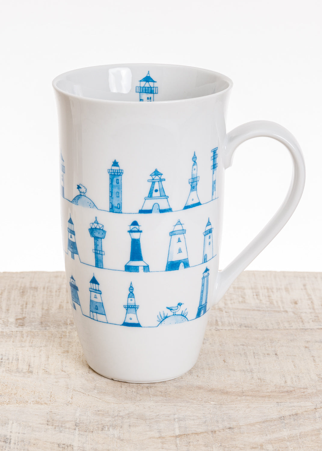 Großer weißer Porzellan Becher Leuchtturm