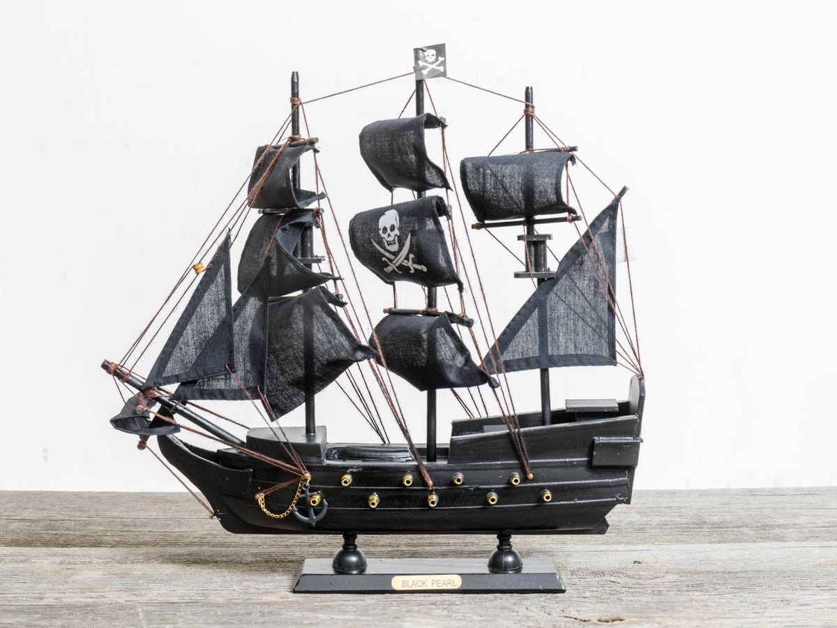 Modell Piratenschiff schwarz Dekoration