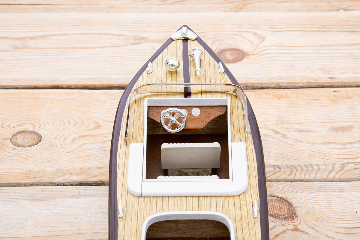 Italienisches Sportboot, 50cm