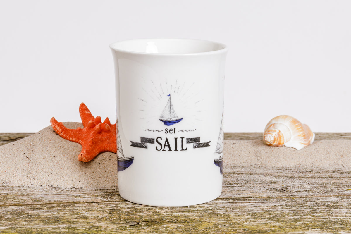Segelboot Becher weiß