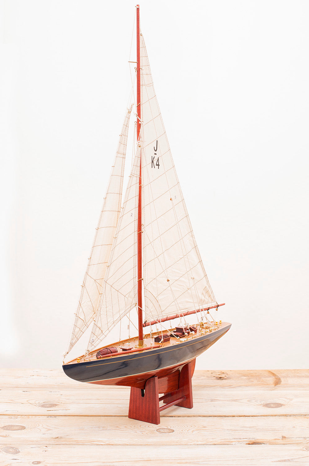 Yachtmodell Endeavour